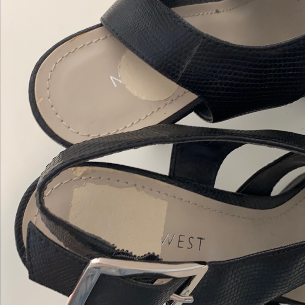 Nine West platform heels ๐ ๐ค - Picture 8 of 9
